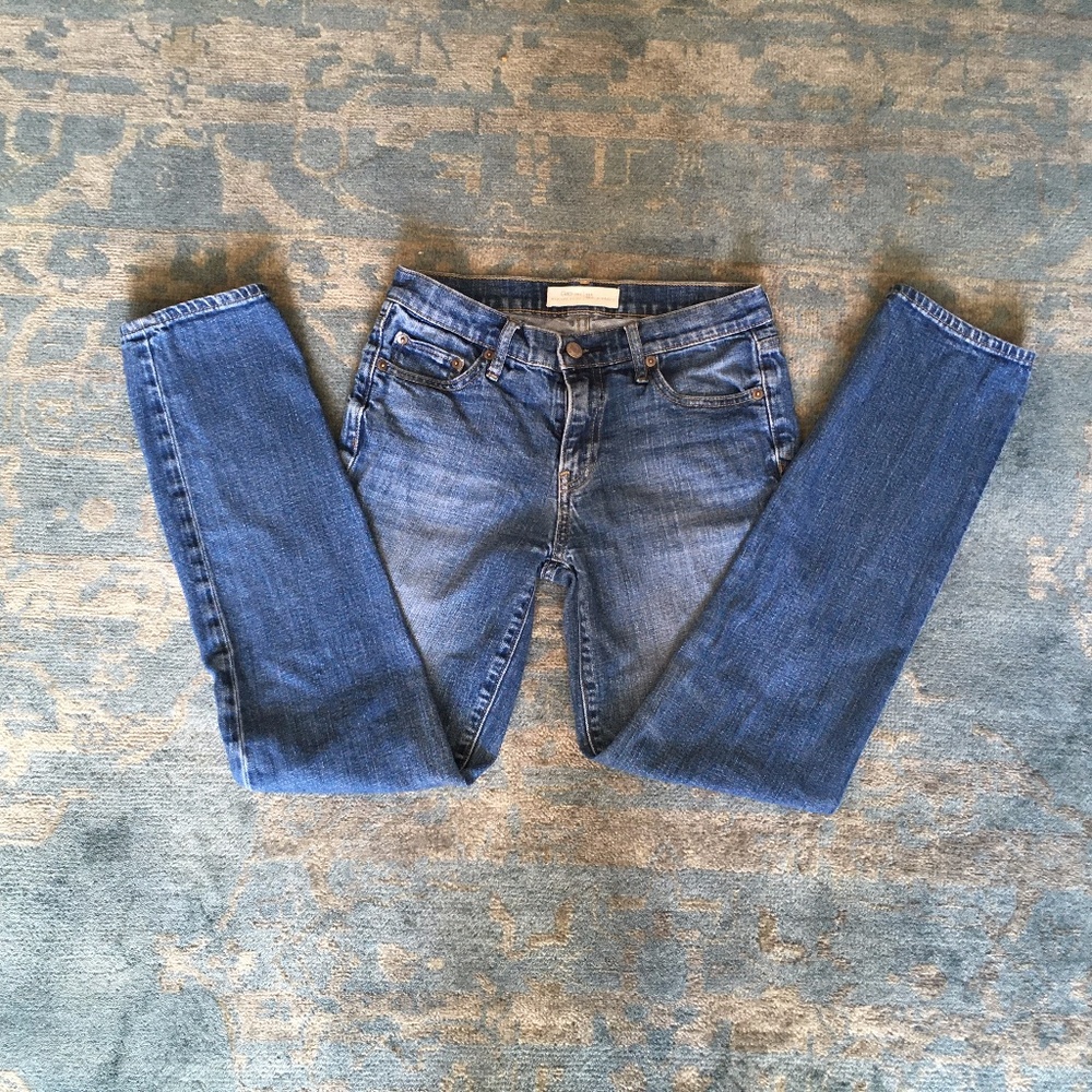GAP 1969 Straight Leg Jeans size 26R